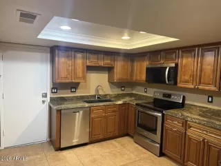 Photo #3: 7012647 Listing