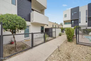 Photo #1: 7012697 Listing 