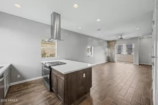 Photo #6: 7012697 Listing 