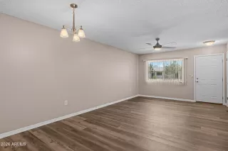 Photo #6: 7012710 Listing