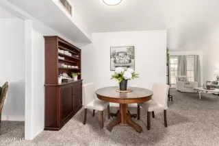 Photo #6: 7013020 Listing