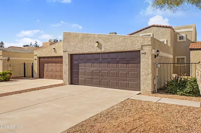 MLS: 7013085 Condo For Sale