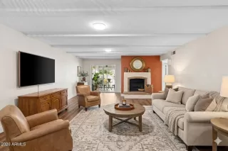 Photo #3: 7013097 Listing 