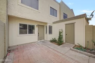 Photo #1: 7013201 Listing