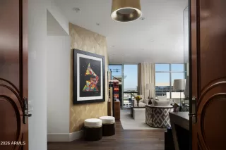 Photo #1: 7013359 Listing 