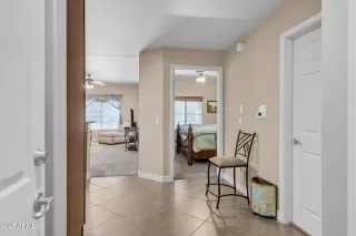 Photo #4: 7013437 Listing 