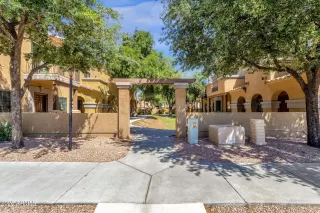 Photo #2: 7013507 Listing