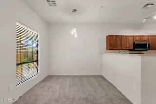 Photo #6: 7013507 Listing