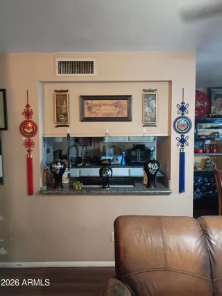 Photo #3: 7013520 Listing