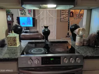 Photo #5: 7013520 Listing