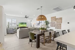 Photo #1: 7013670 Listing 