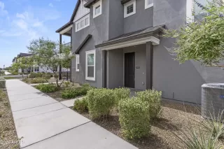 Photo #3: 7013670 Listing 