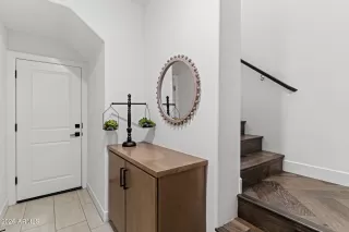 Photo #5: 7013670 Listing 