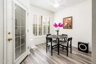 Photo #6: 7013700 Listing