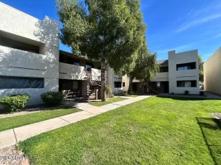 Photo #2: 7013778 Listing 