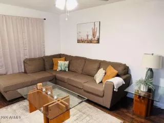 Photo #3: 7013848 Listing