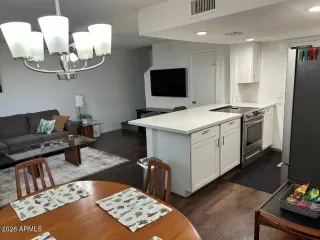 Photo #5: 7013848 Listing