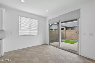 Photo #4: 7013856 Listing