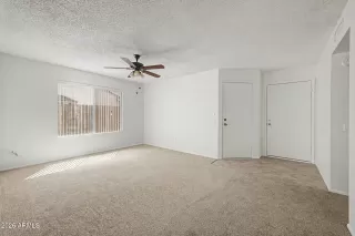 Photo #5: 7013989 Listing 