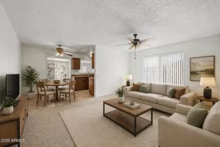 Photo #6: 7013989 Listing 