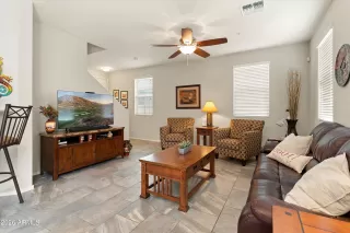 Photo #3: 7014019 Listing 