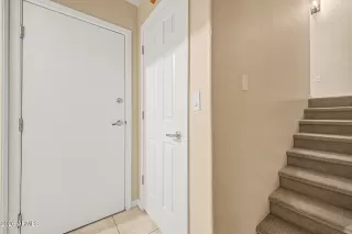 Photo #2: 7014059 Listing