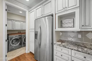 Photo #5: 7014385 Listing 