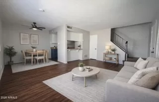 Photo #2: 7014608 Listing 