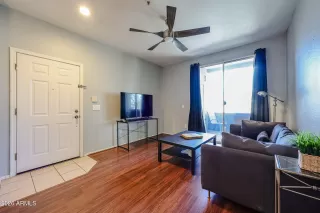 Photo #5: 7014778 Listing 