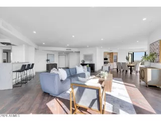 Photo #1: 7014814 Listing 