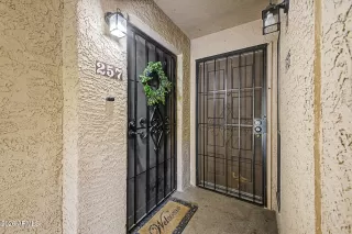 Photo #6: 7014901 Listing 