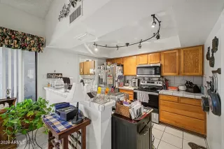 Photo #4: 7014904 Listing 