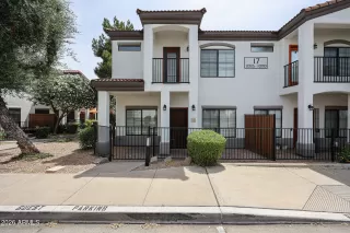 Photo #2: 7014938 Listing 