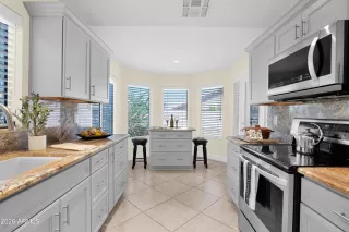 Photo #3: 7015349 Listing 