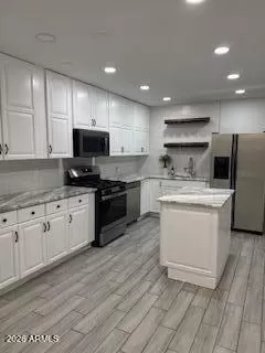 MLS: 7015613 Condo For Sale