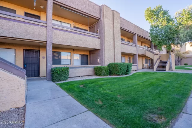 MLS: 7015757 Condo For Sale