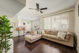 Photo #5: 7015775 Listing 