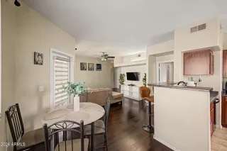 Photo #6: 7015775 Listing 