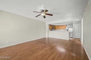 Photo #3: 7015791 Listing 