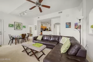 Photo #6: 7015825 Listing 