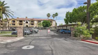 Photo #3: 7015891 Listing 