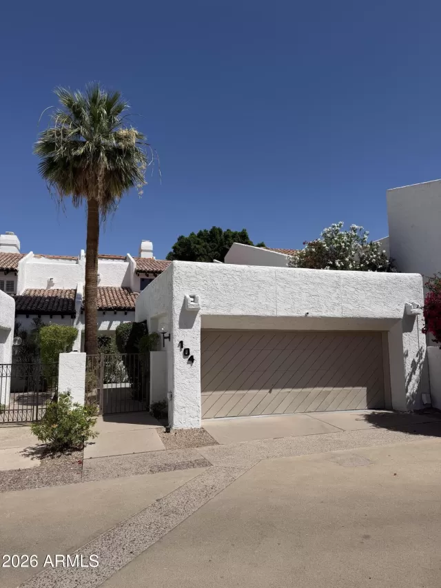 MLS: 7015948 Condo For Sale