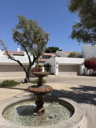 Photo #1: 7015948 Listing 