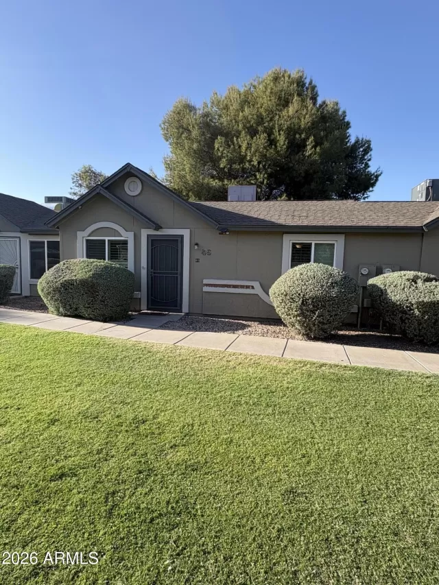 MLS: 7016048 Condo For Sale