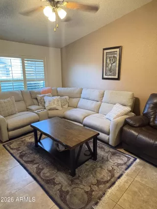 Photo #3: 7016048 Listing 