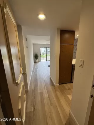 Photo #2: 7016067 Listing 