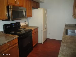 Photo #2: 7016169 Listing 