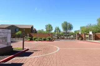 Photo #5: 7016350 Listing 