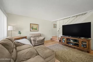 Photo #2: 7016393 Listing 