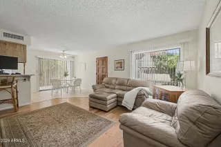 Photo #4: 7016393 Listing 